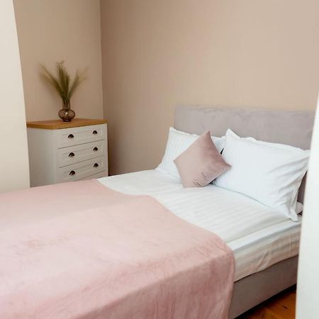 Two Bedroom Apartments In Murphys Lodge Bansko Luaran gambar