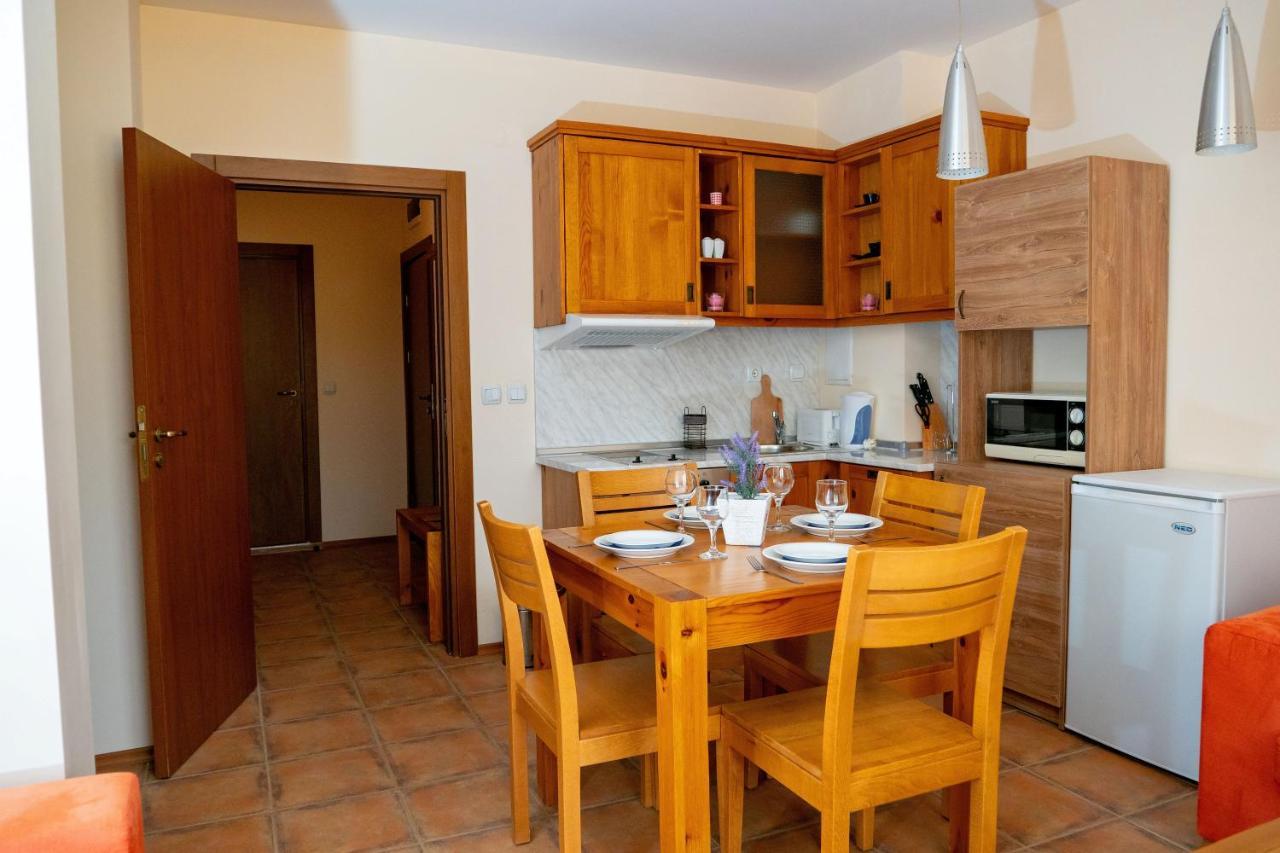 Two Bedroom Apartments In Murphys Lodge Bansko Luaran gambar