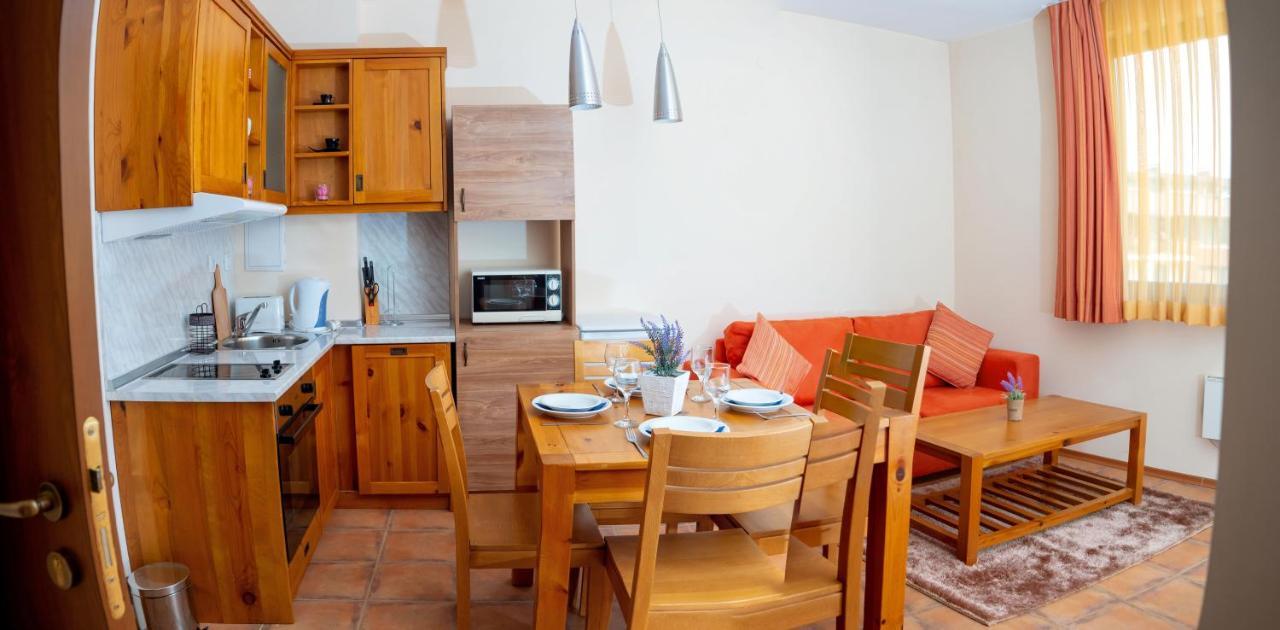 Two Bedroom Apartments In Murphys Lodge Bansko Luaran gambar