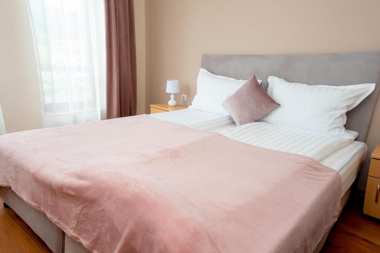 Two Bedroom Apartments In Murphys Lodge Bansko Luaran gambar